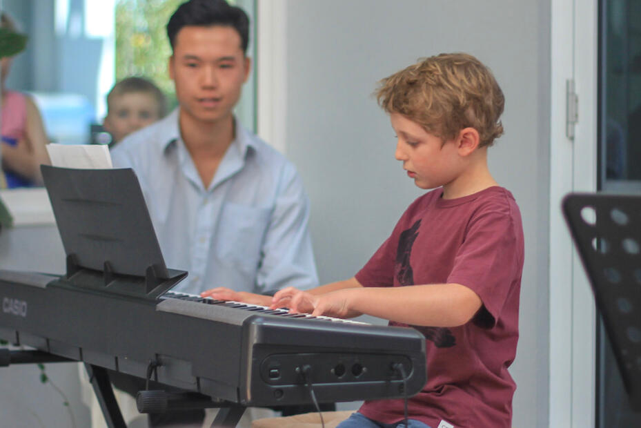 Piano We offer piano to all ages and levels including beginner to advanced. Our teachers can help with classical and contemporary. Our students must be ready to build practice into their routine in order to undertake our piano courses.